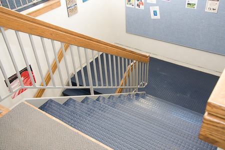 The new main stairs flooring